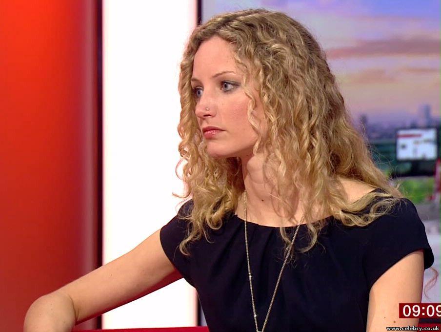 Suzannah Lipscomb News, Pics and TV Appearances - Dvber